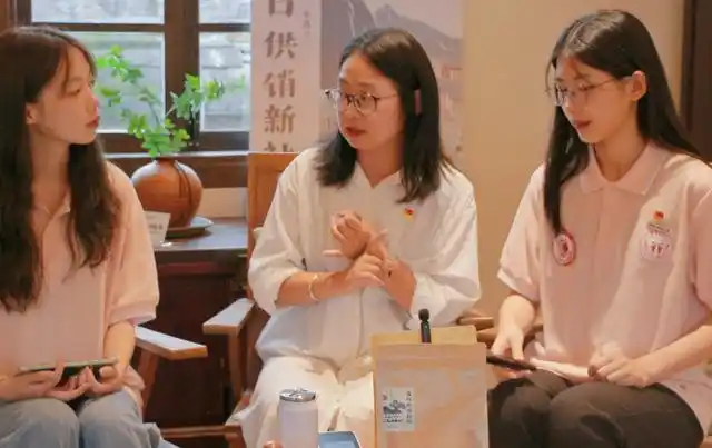 英语专业高中选啥专业_专业选高中英语有用吗_高中选科英语